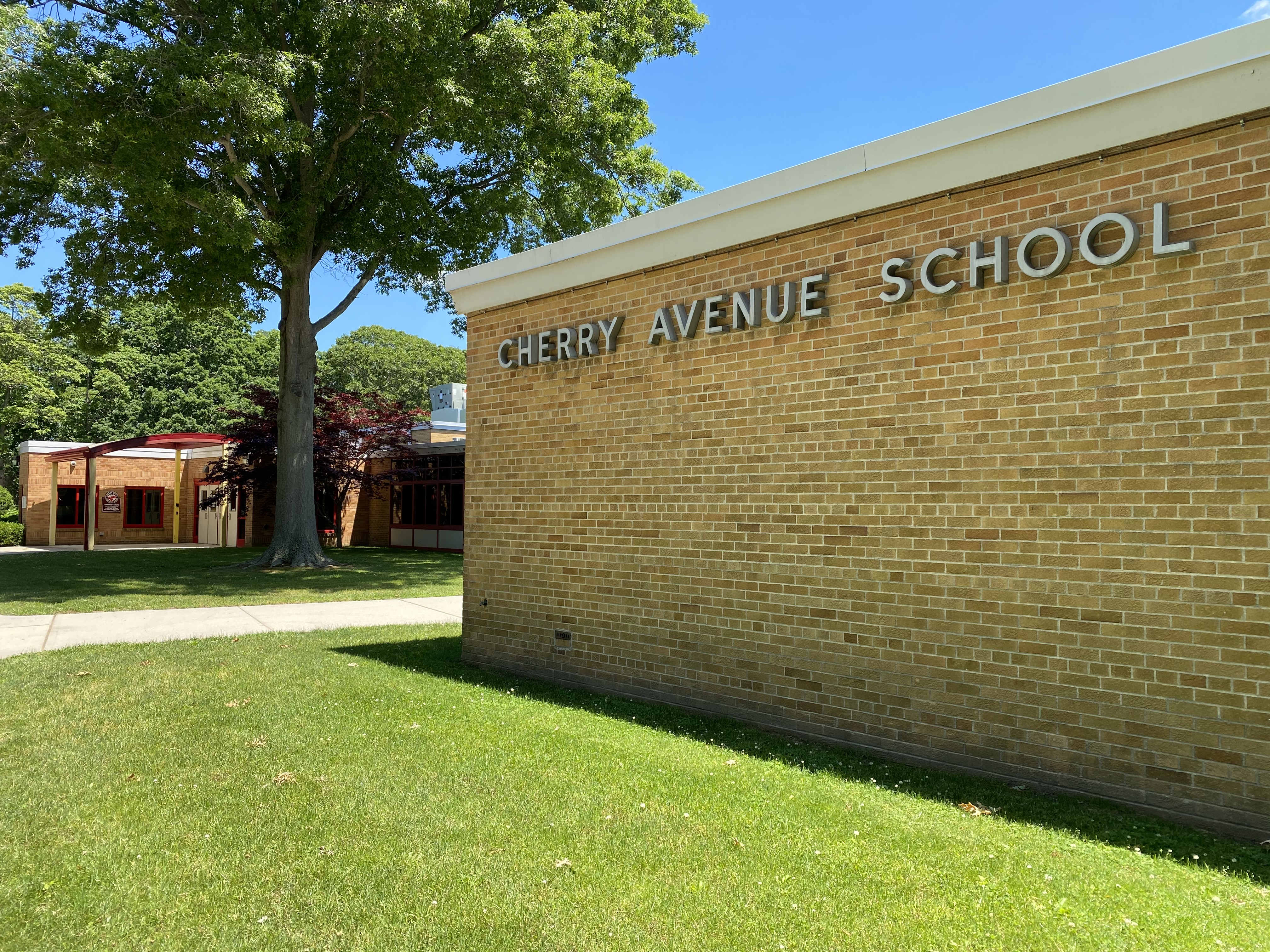 Cherry Avenue School sign & building
