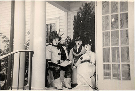 Snowmen on the Library entrance